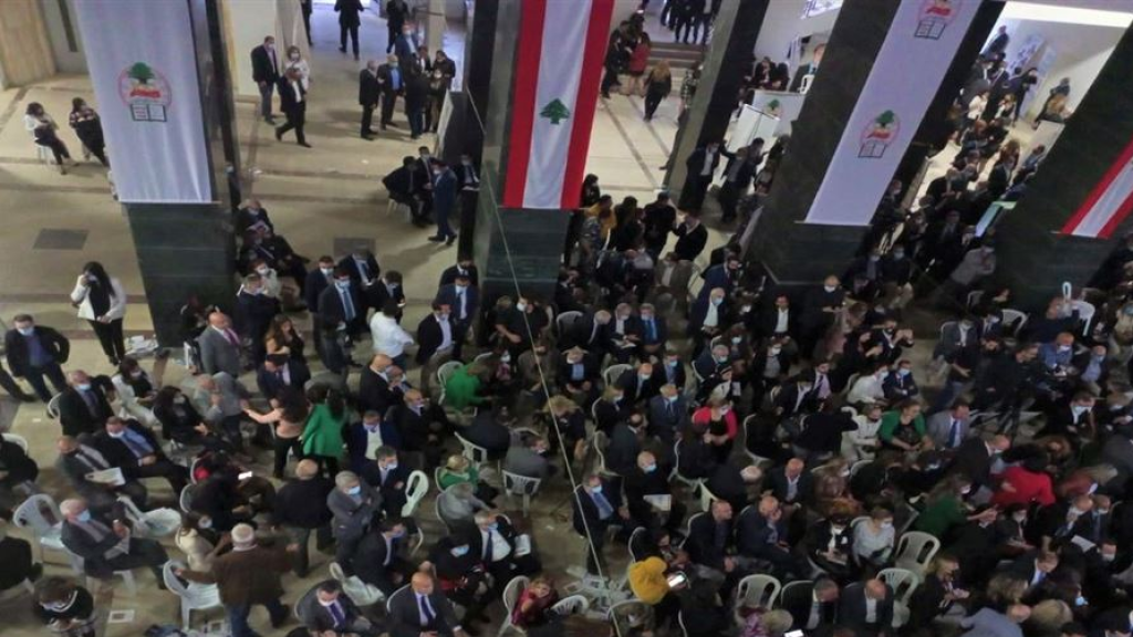 تحديات نقابة المحامين: بين الالتزام بالقانون وتأجيل الانتخابات