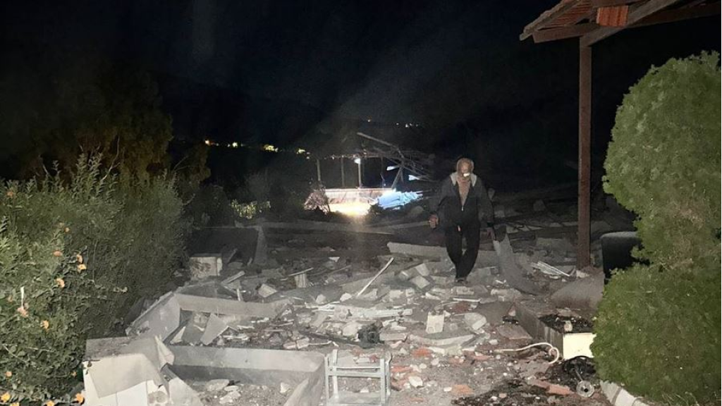 بالفيديو..مأساة في حاصبيا: غارة إسرائيلية تودي بحياة صحافيين في مكان إقامتهم