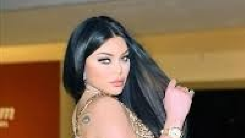 هيفا وهبي غادرت لبنان.. وانتقلت إلى هذا البلد إليكم السبب