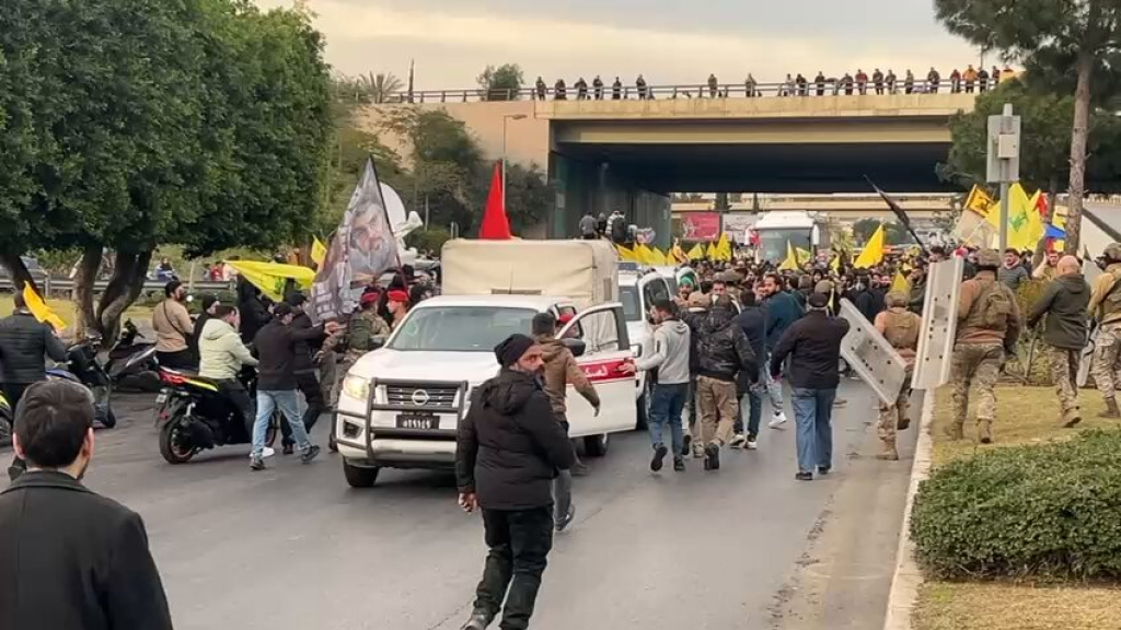 حزب الله يدين اعتداء الجيش اللبناني على المعتصمين ويدعو إلى تحقيق عاجل