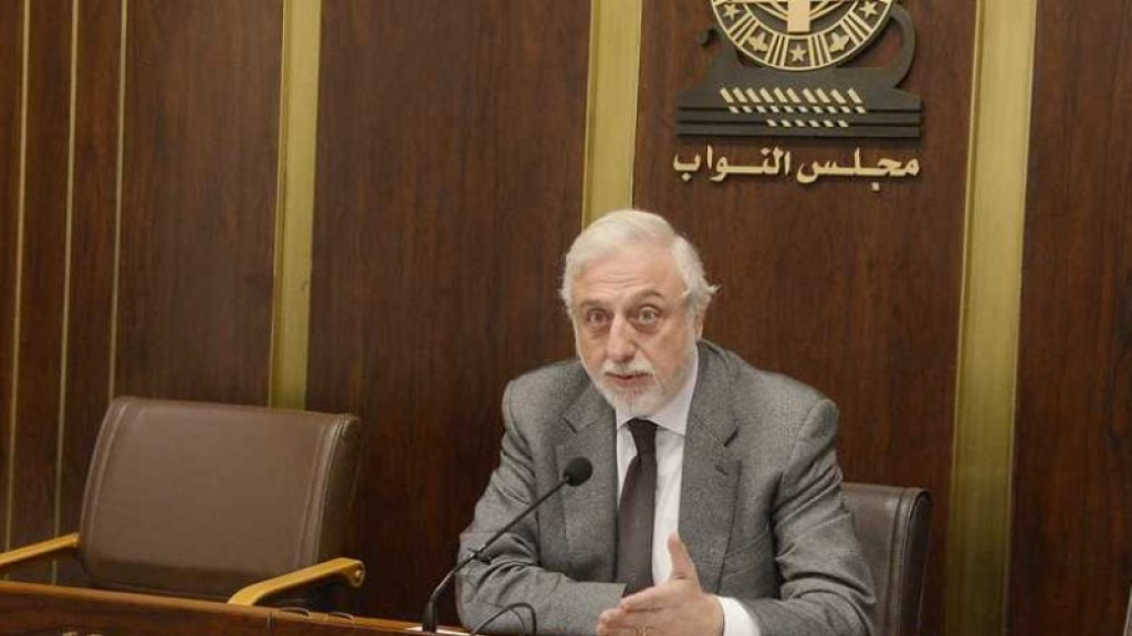 الصمد بعد لقائه الحريري: الحياة السياسية بحاجة إلى أشخاص يجمعون ولا يقطعون