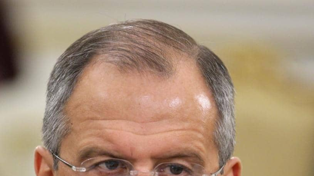 وزير الخارجية الروسي سيرغي لافروف يُهدد أوكرانيا وأوروبا ضمناً.