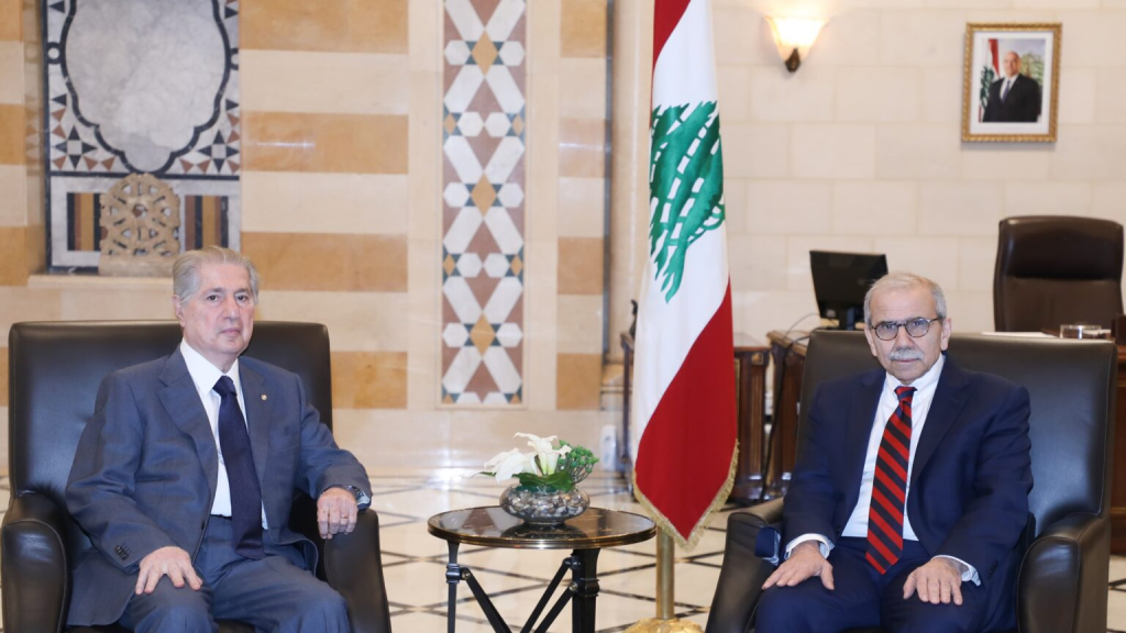 سلام يبحث شؤونًا مالية مع منصوري وجابر ويلتقي الرئيس الجميل