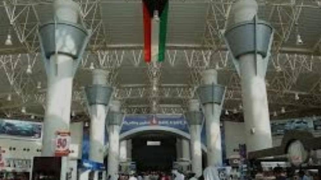 إغلاق مطار الكويت.. وايقاف اقلاع جميع الرحلات