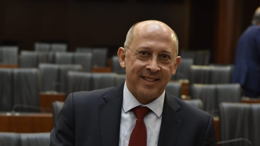 آلان عون :”خلّي جبران يعمل اللّي بدّو ياه” ولديّ أكثر من إحتمال للتحالف وكلّها مفتوحة”.