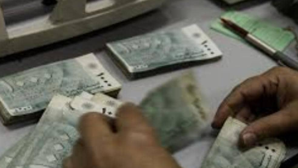 التهرّب الضريبي يحرم الدولة 1.5 مليار دولار