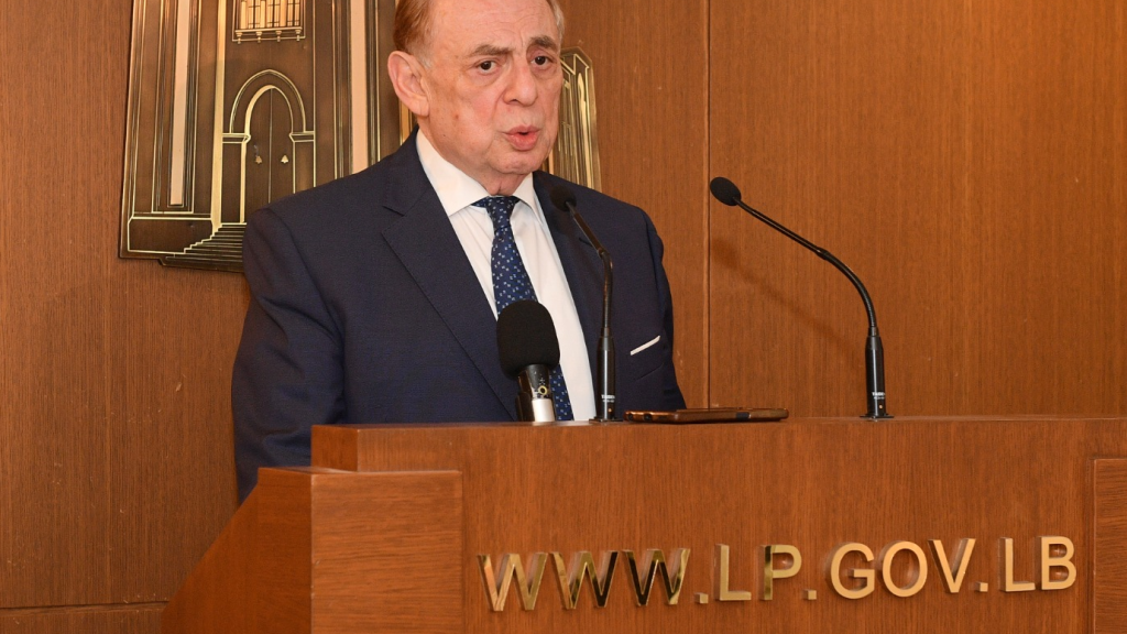 النائب فريد البستاني، لبنان ليس بلداً مفلساً.