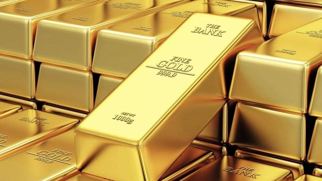 الذهب يصعد مُجددا ويتجاوز 3033 دولار للأونصة