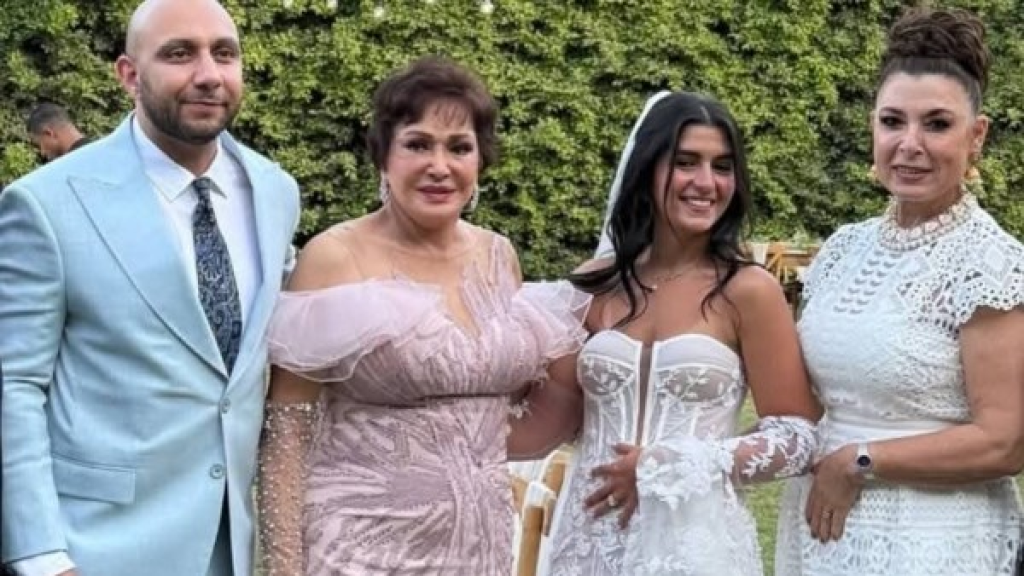 بحضور لبلبة وأنوشكا .. الصور الأولى من حفل زفاف نجل بهاء الدين محمد