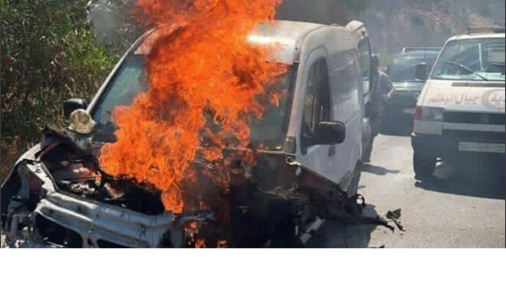 نجاة الأشخاص الذين كانوا في السيارة المستهدفة بميس الجبل