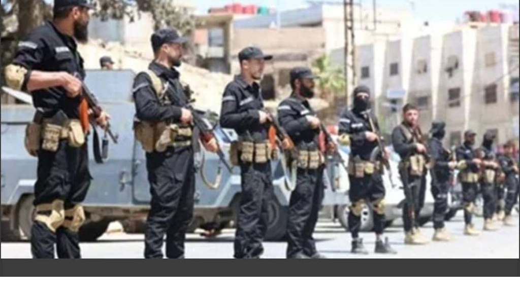 وزير الدفاع الإسرائيلي: وجهنا رسالة واضحة لدمشق
