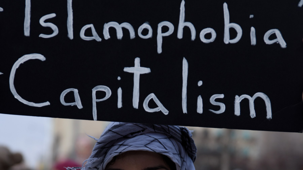 تصاعد 