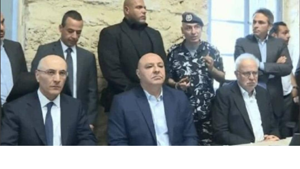 رئيس الجمهورية ووزيرا الداخلية والعدل في سراي بعبدا