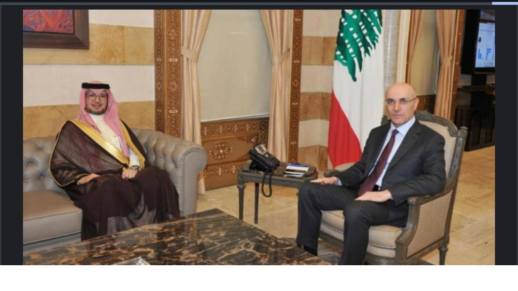 البخاري زار الحجار والبحث تناول سبل تعزيز التعاون