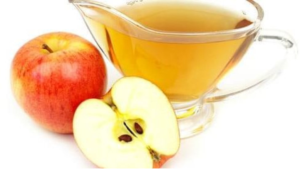 رقم 1 أهمها .. 3 أسباب لتناول تفاحة يوميا