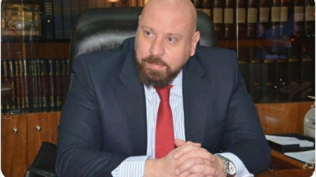 محافظ الشمال أشرف على تسليم صناديق الاقتراع في طرابلس