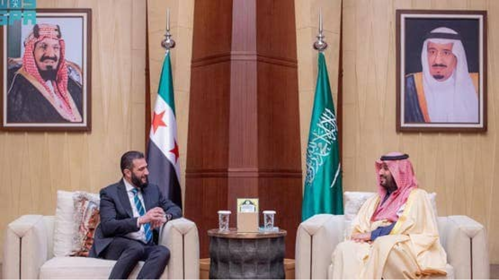 الشرع يؤكد أهمية دور السعودية بتعزيز وحدة أراضي سوريا