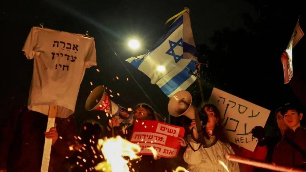 التواصل بين حماس وواشنطن يفاقم الانقسام السياسي في الكيان الإسرائيلي!