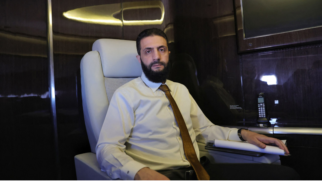 الشرع لن يشارك في أعمال القمة العربية في العراق