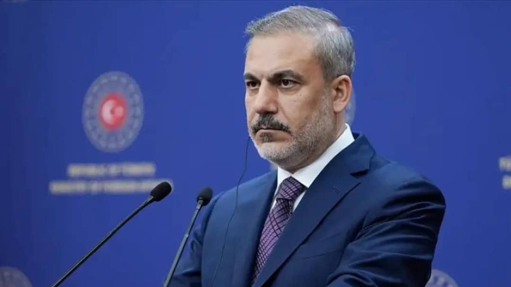 تركيا تحض أوكرانيا وروسيا على الاجتماع 