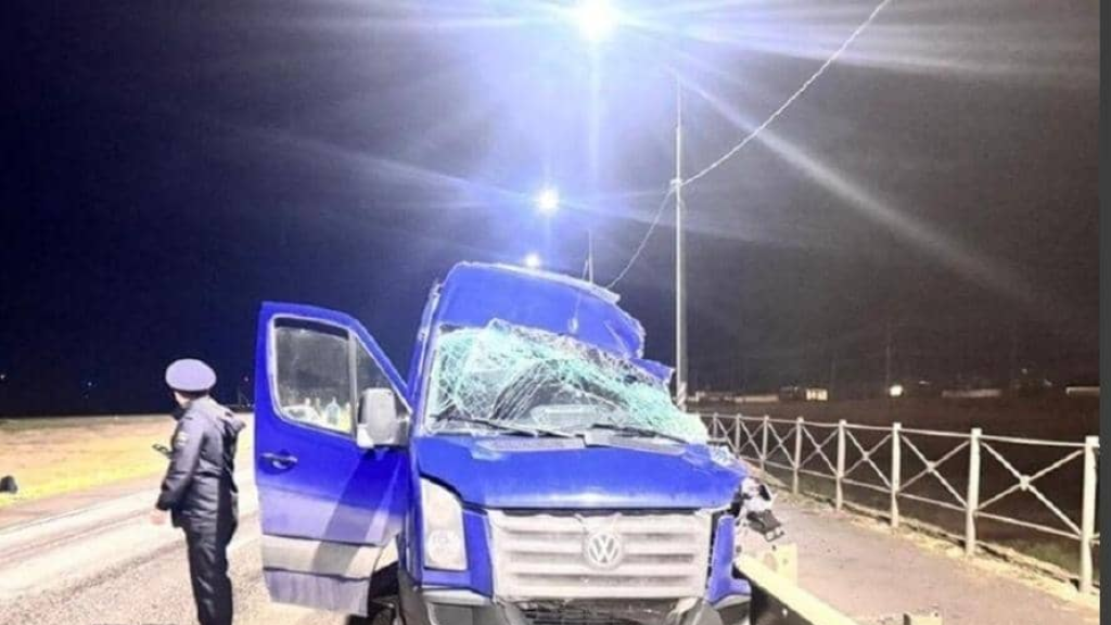 7 قتلى ومصابون في تصادم حافلة ركاب وشاحنة جنوب روسيا