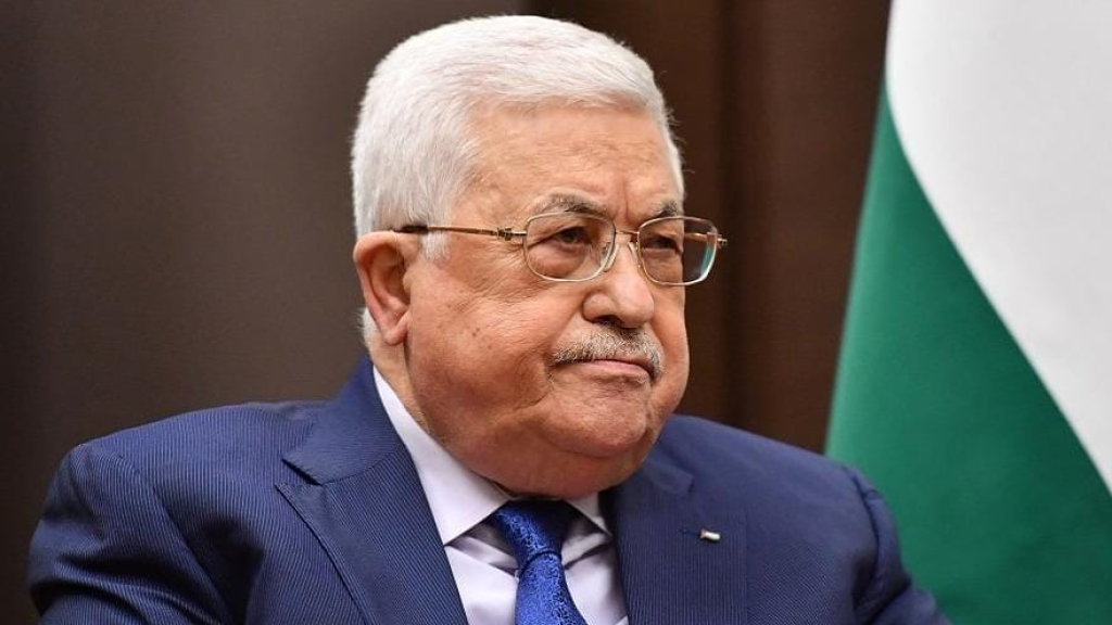 عباس في بيروت غدًا... وهذه أبرز الملفات!