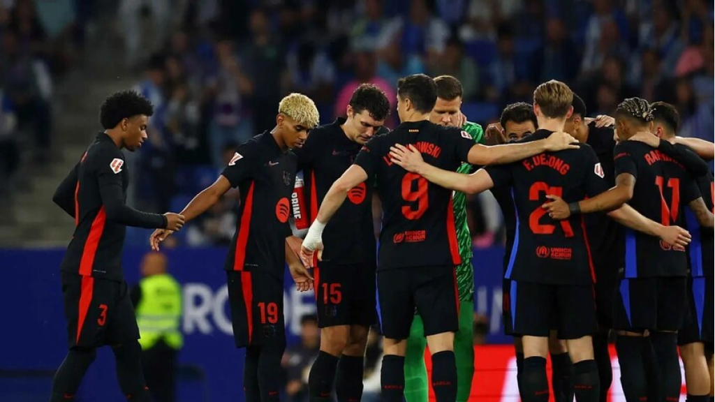 سيناريو جنوني وضربة غير متوقعة تهدد بسحب لقب الدوري الإسباني من برشلونة