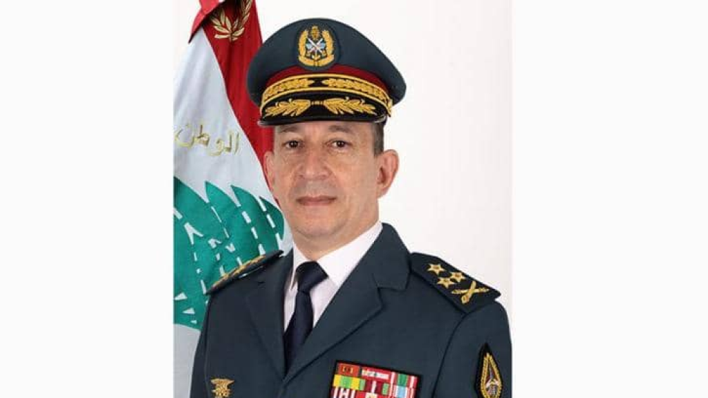 قائد الجيش للعسكريين: أثبتم أنكم ضمانة الديمقراطية وحماة الاستقرار