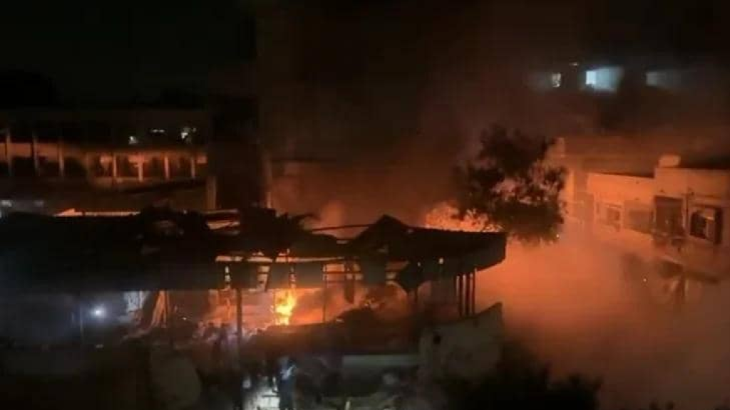 انتشال جثامين محترقة.. الاحتلال يرتكب مجزرة في قصف مدرسة تؤوي نازحين في غزة