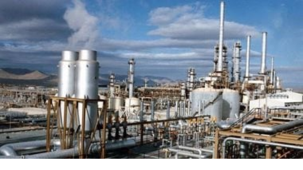 الصناعة البيتروكيماويّة… تموضع استراتيجي ومُستقبل واعد للبنان