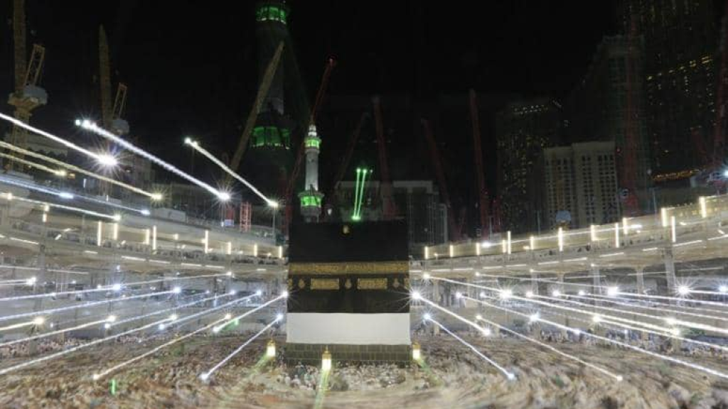 السعودية.. إطلاق “روبوت منارة الحرمين” لخدمة الحجاج بـ11 لغة!