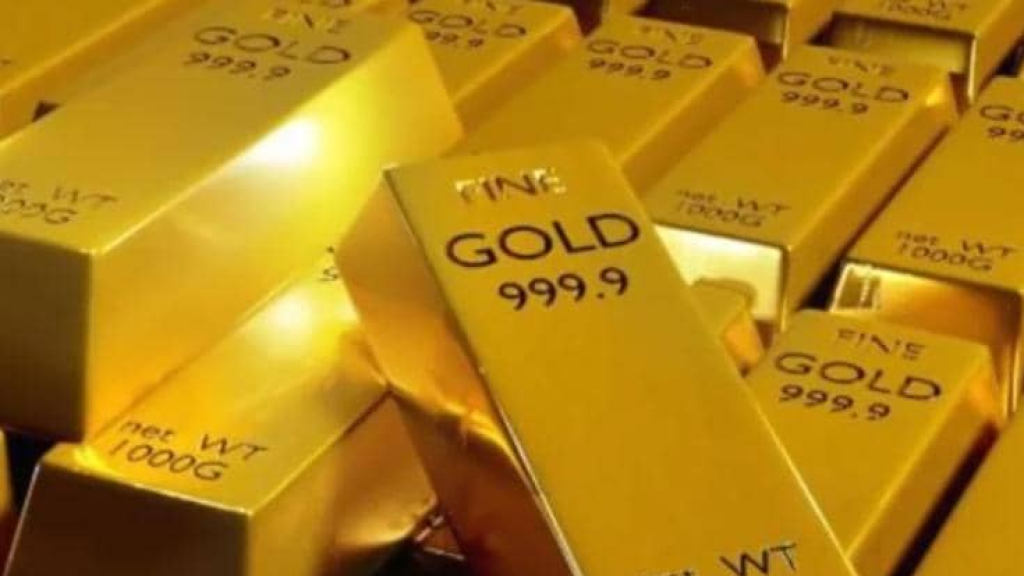 الذهب يرتفع مع إقبال المستثمرين على الشراء