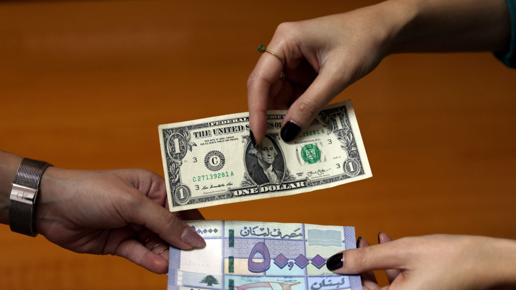 إقرار البند المتعلق بالمنح المالية للعسكريين