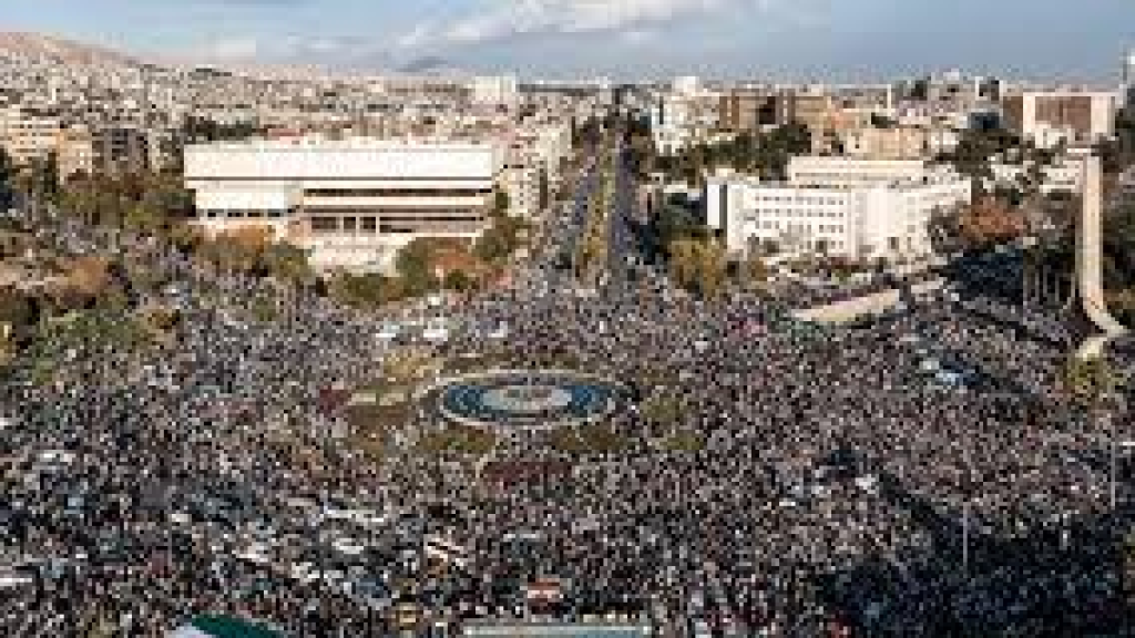 سوريا الجديدة: كيف تعيد الإمارات وأمريكا وفرنسا تشكيل السلطة بعيداً عن الأسد والجولاني؟ ومن هم نجوم المرحلة القادمة؟