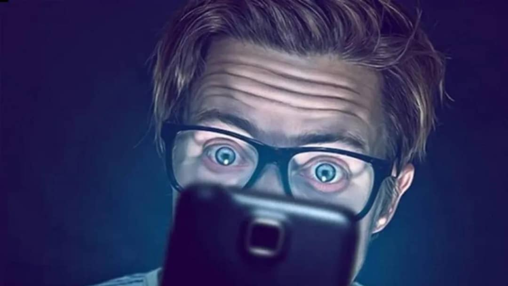 تعرف على أضرار النظر للهاتف يومياً في الظلام خاصة قبل النوم