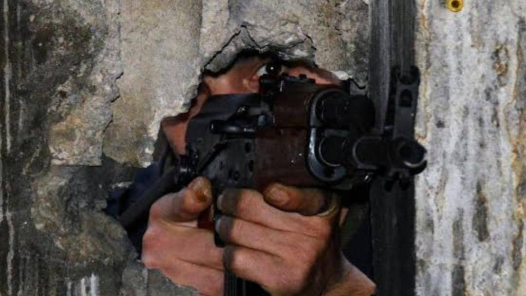 عباس يفشل بقضية السلاح الفلسطيني؟