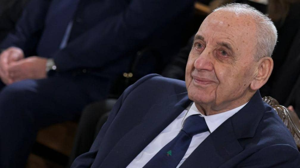 هدية من عراقجي إلى برّي