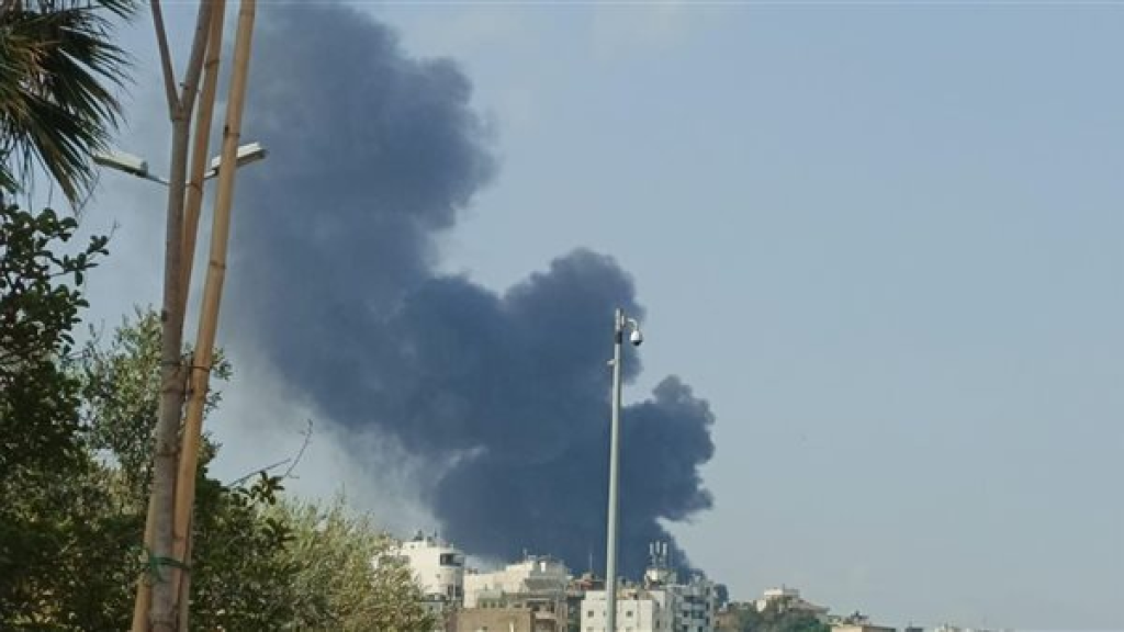 حريق ضخم في محطة محروقات بمنطقة بعبدا يهز لبنان