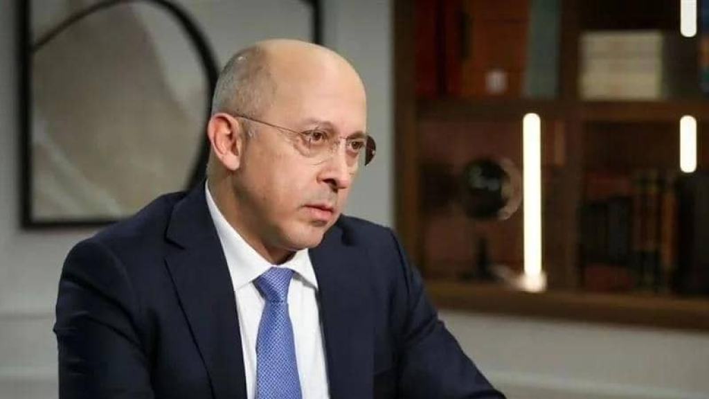 بشأن إقرار 