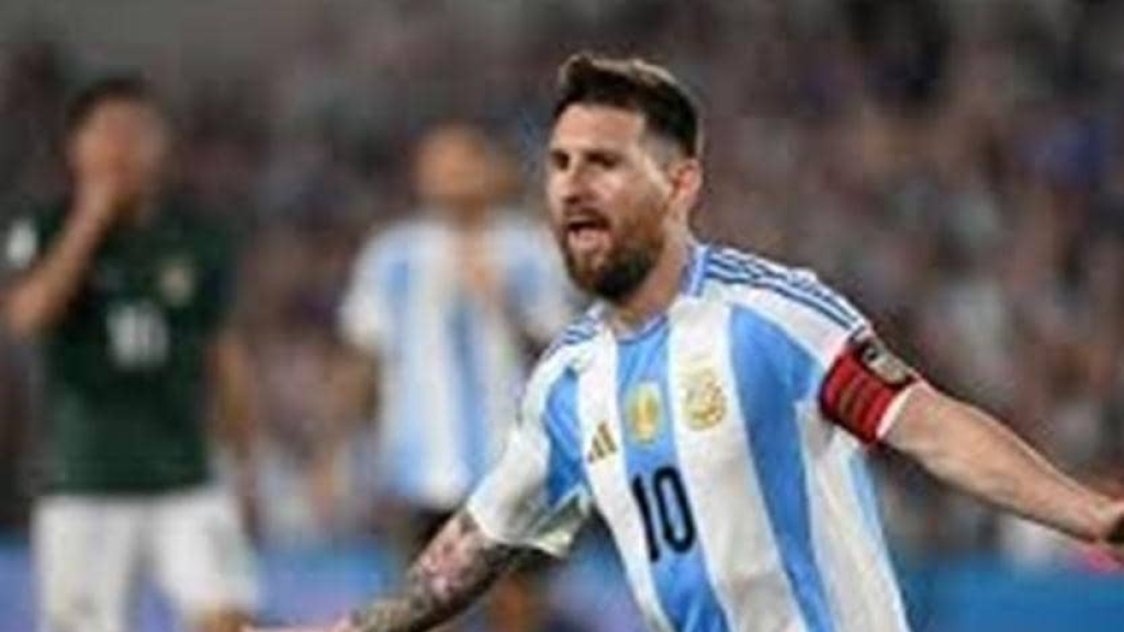 ميسي ينضم الى معسكر الارجنتين إستعداداً لتصفيات كأس العالم 2026