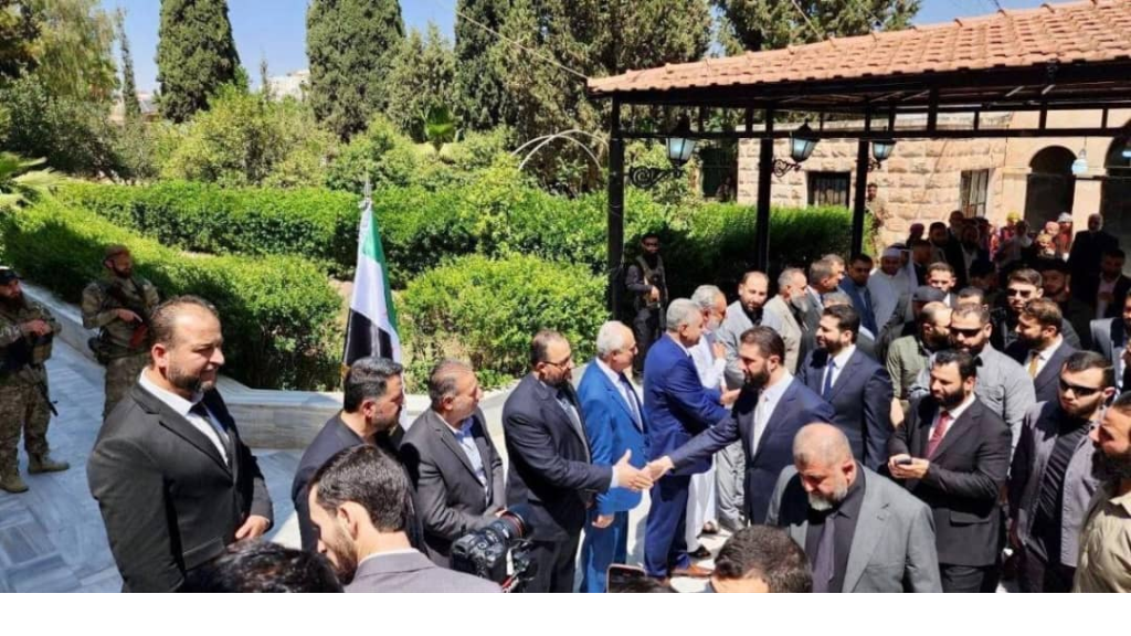 استقبال شعبي حافل للشرع في أول زيارة رسمية إلى درعا
