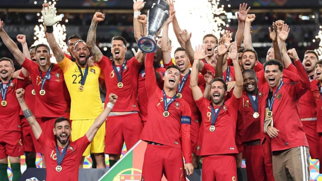 البرتغال تنهي أحلام إسبانيا وترفع كأس دوري الأمم الأوروبية