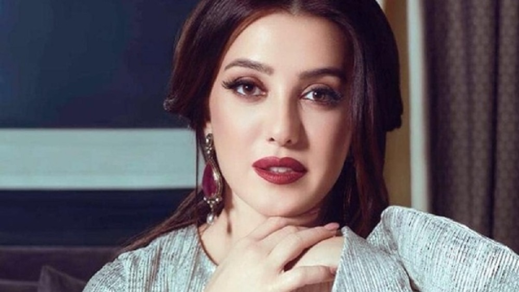 كندة علوش: أفكر في الذهاب لطبيب نفسي