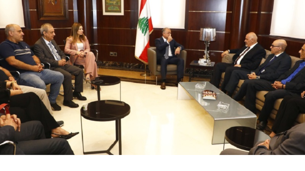 بو صعب: نطلب دعم بريطانيا وفرنسا أميركا للضغط على “اسرائيل”
