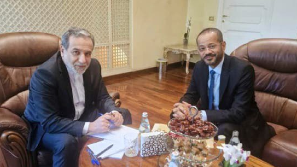 وزير خارجية عُمان: المحادثات الأميركية - الإيرانية لن تُعقد في مسقط غداً