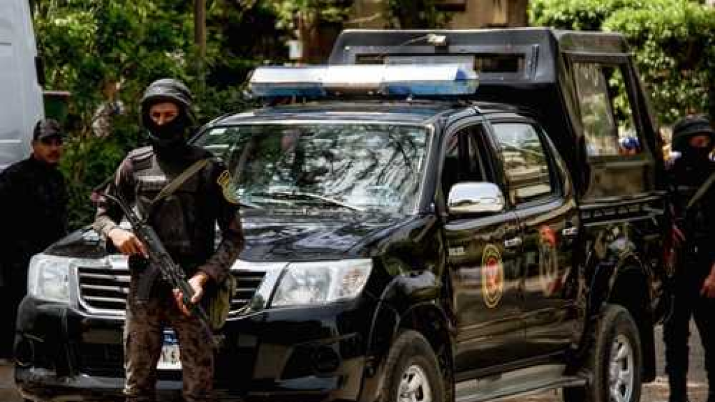 مصر.. الداخلية تضبط عصابة 