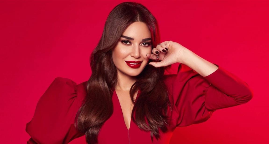 سيرين عبد النور تنشر عبارة نارية وتشعل مواقع التواصل...من قصدت؟