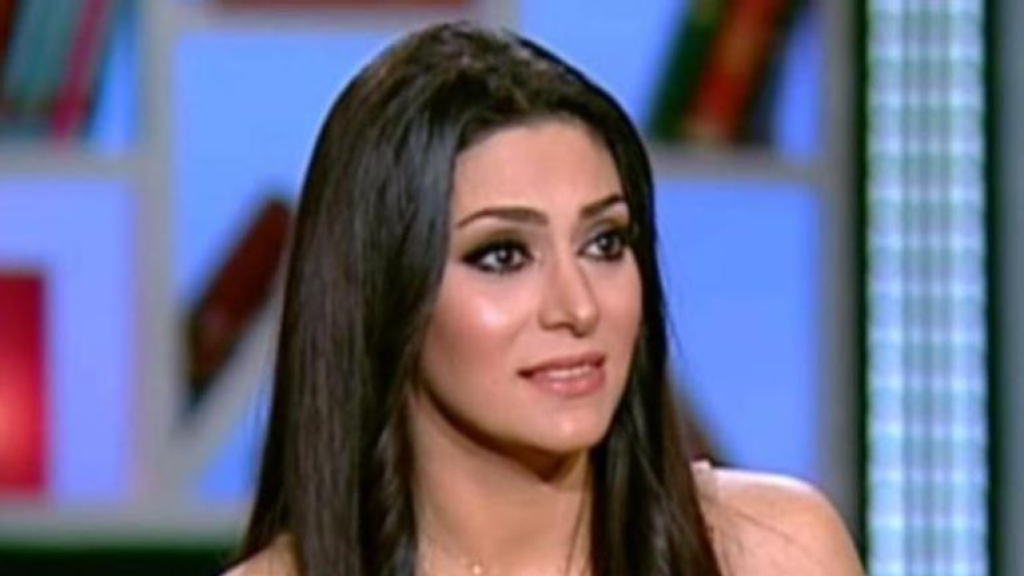 مايا نصري.. تعود بعد غياب..