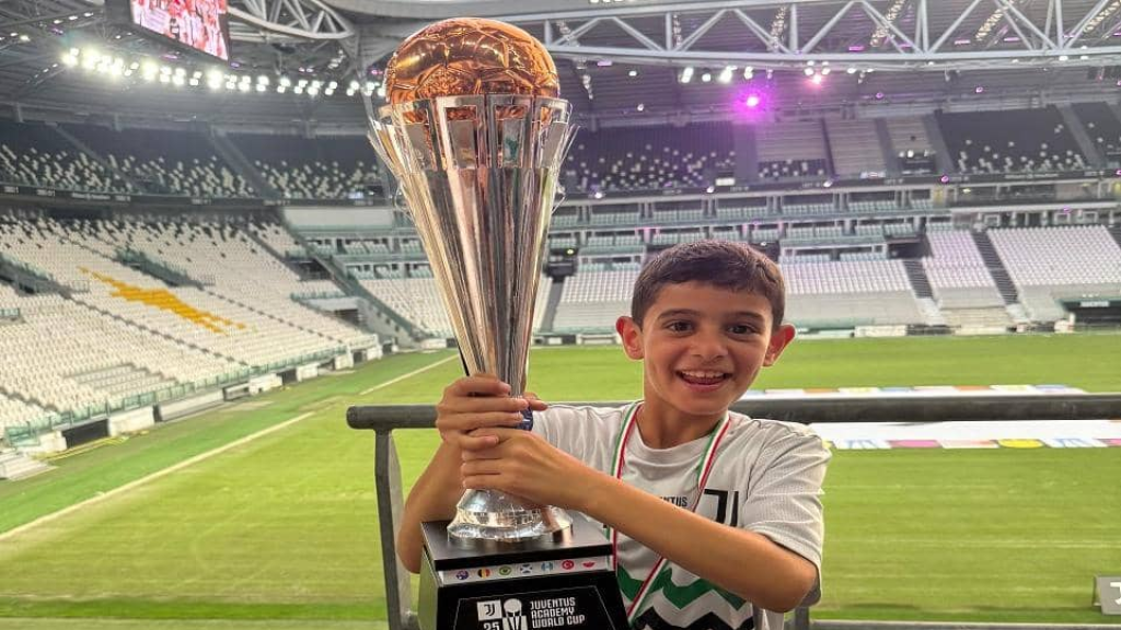 راين أبي نجم يتألّق عالمياً ويفوز في بطولة كأس العالم لأكاديميات جوفنتوس في إيطاليا