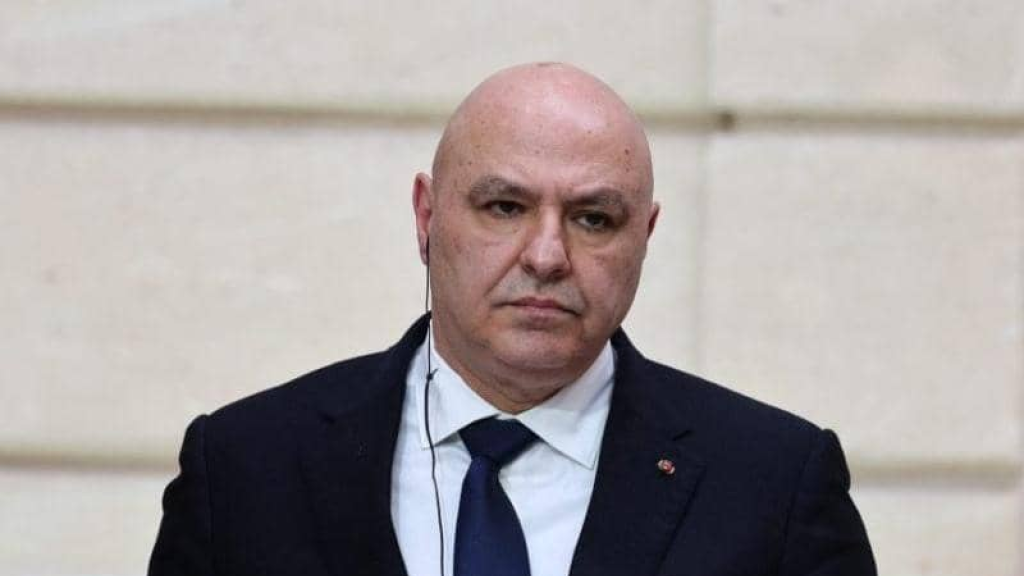 الرئيس عون لوفد مطارنة الانتشار: لتعزيز صلة الوصل مع المنتشرين